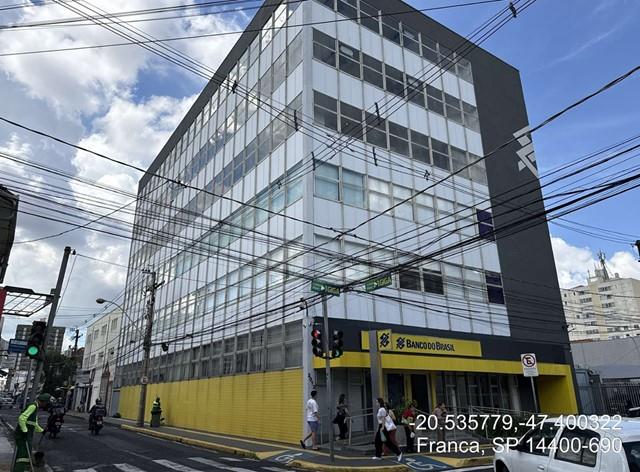 Foto de FRANCA (SP)Descrição legal: Imóvel Urbano: Prédio Comercial, situado na Rua Major Claudiano, 2.012 - Cen
